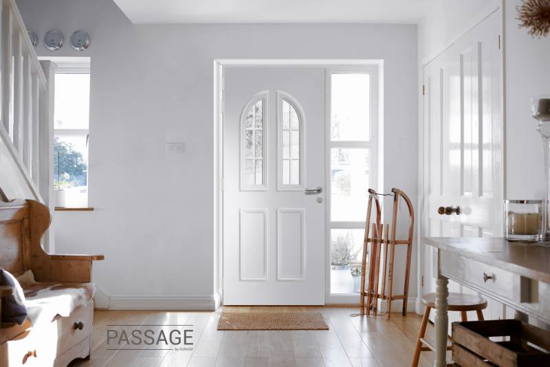 Changer sa porte d’entrée sur mesure en aluminium pour maison ou appartement à Dardilly, Limonest dans l’Ouest Lyonnais.